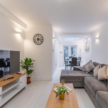 A Golden Haven Retreat In London Daire Dış mekan fotoğraf